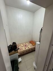 Prive (D19), Condominium #573885101